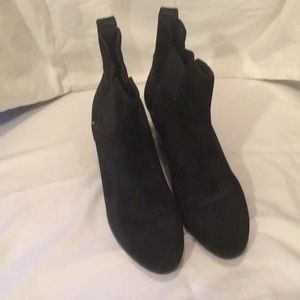 Rag & Bone Black Chelsea Boot size 39.5